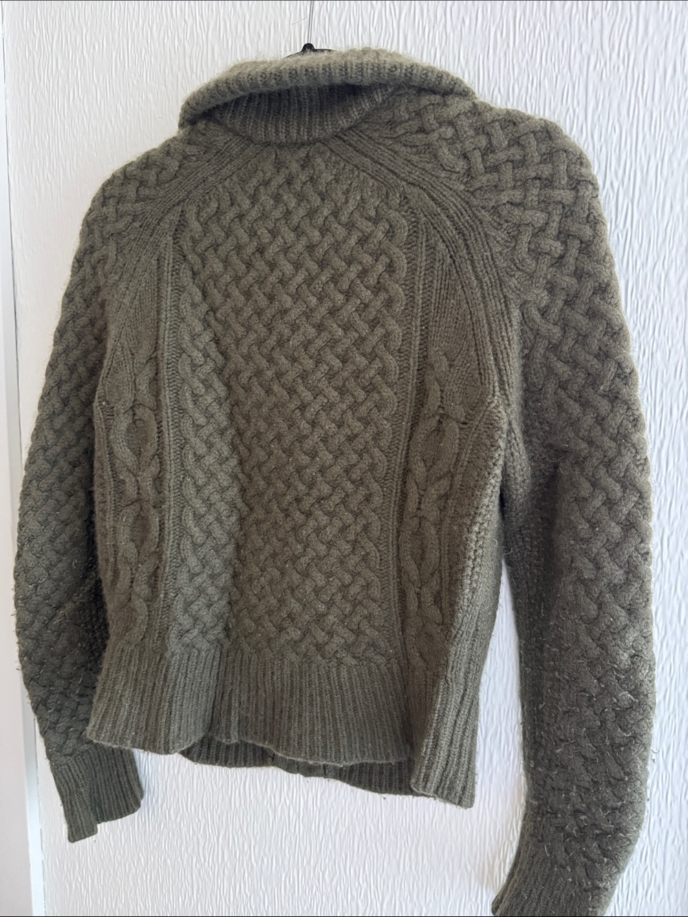 Nili Lotan Cashmere Cable-Knit Zip-Up Sweater - Picture 5 of 10